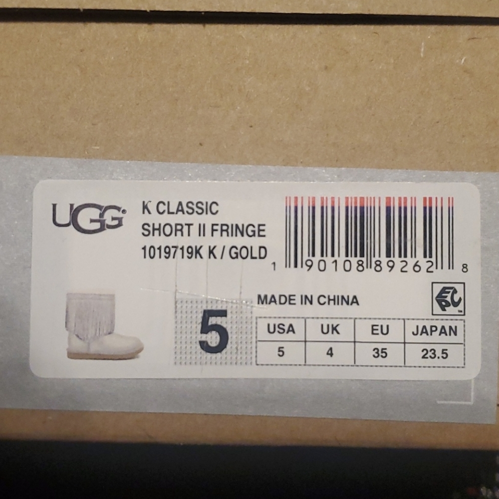 UGG SHORT II FRINGE BOOTS - Picture 11 of 12